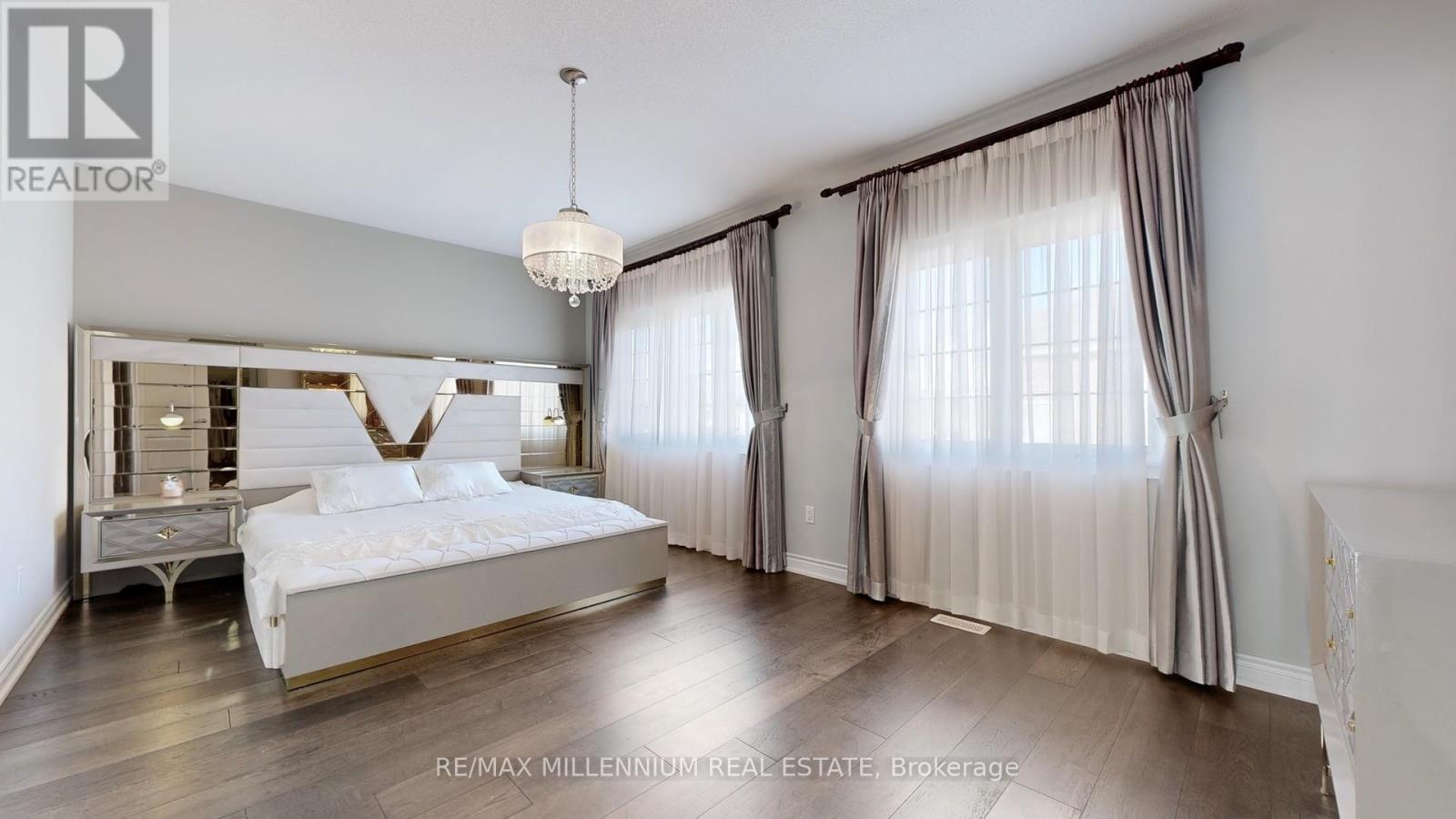 845 Langford Boulevard, Bradford West Gwillimbury, Ontario  L3Z 4J2 - Photo 31 - N13109602