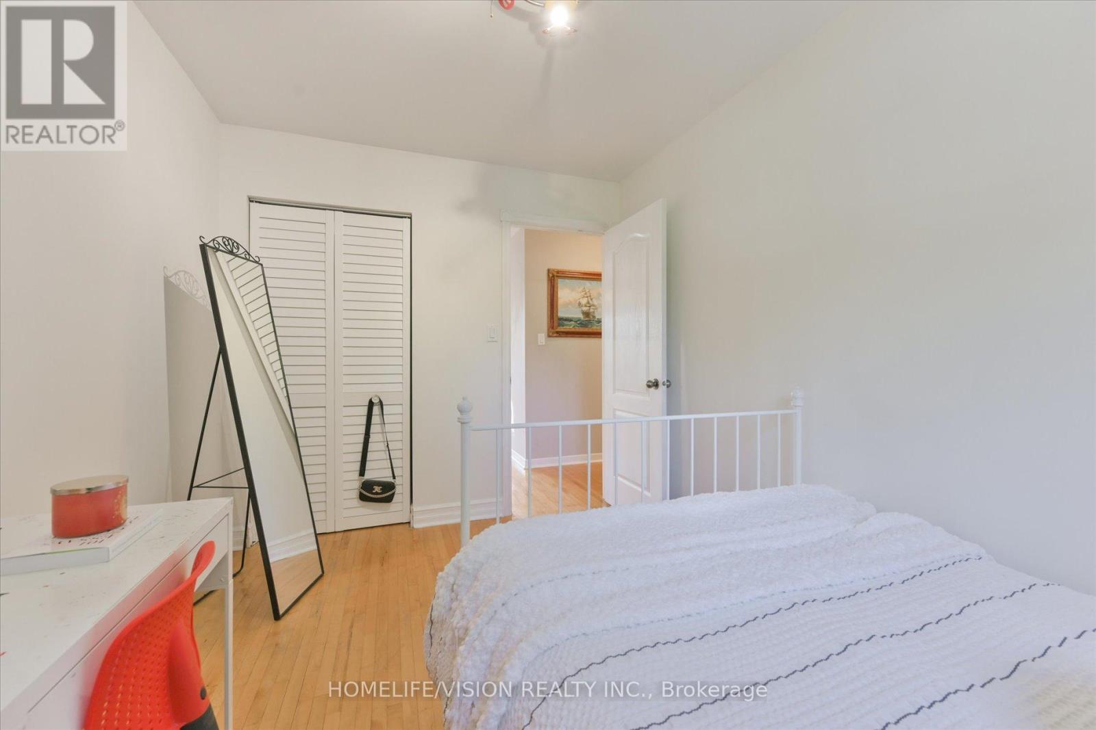 255 Cedar Avenue, Richmond Hill, Ontario  L4C 2B3 - Photo 18 - N13109604