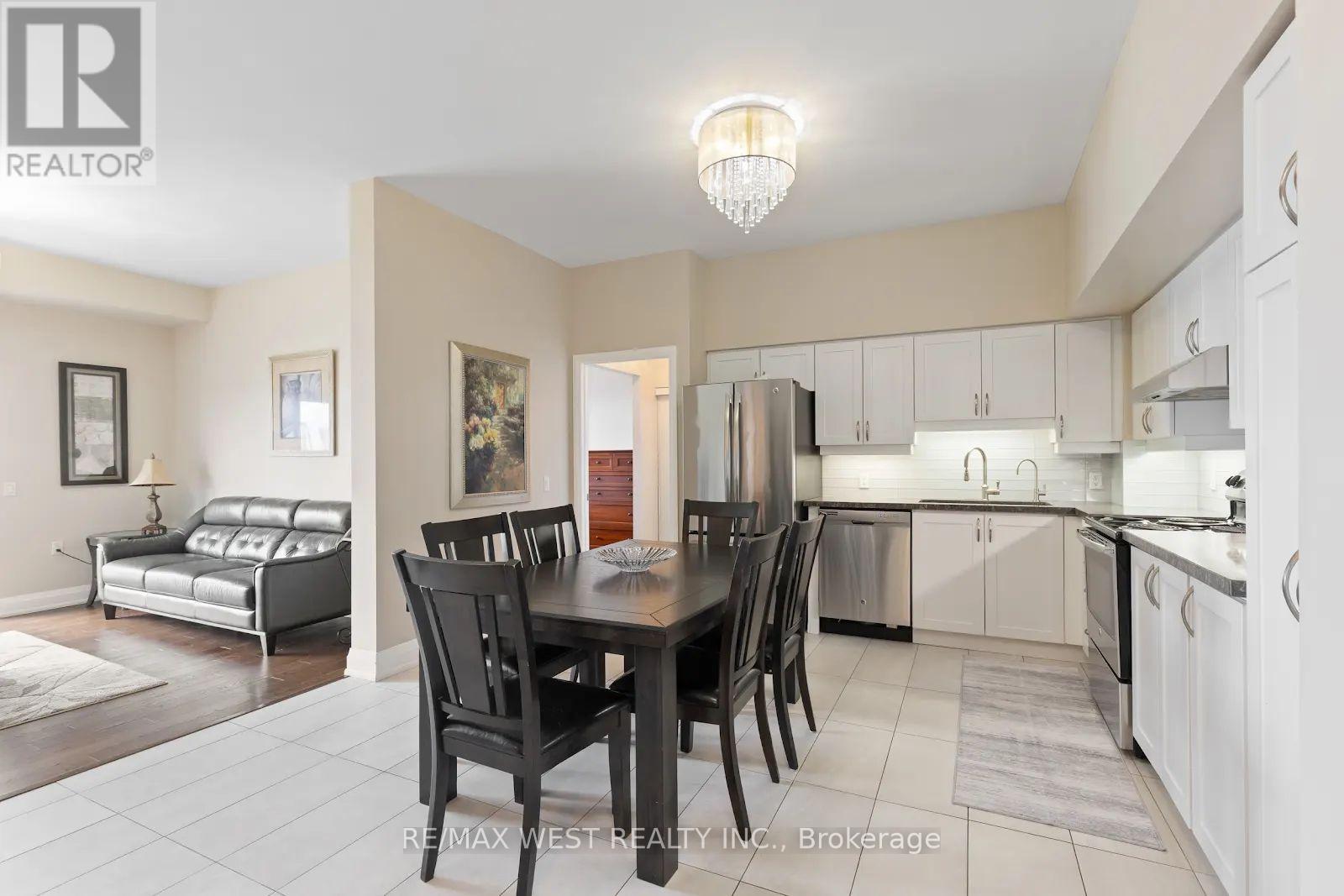 511 - 2506 Rutherford Road, Vaughan, Ontario  L4K 5N4 - Photo 4 - N13109718