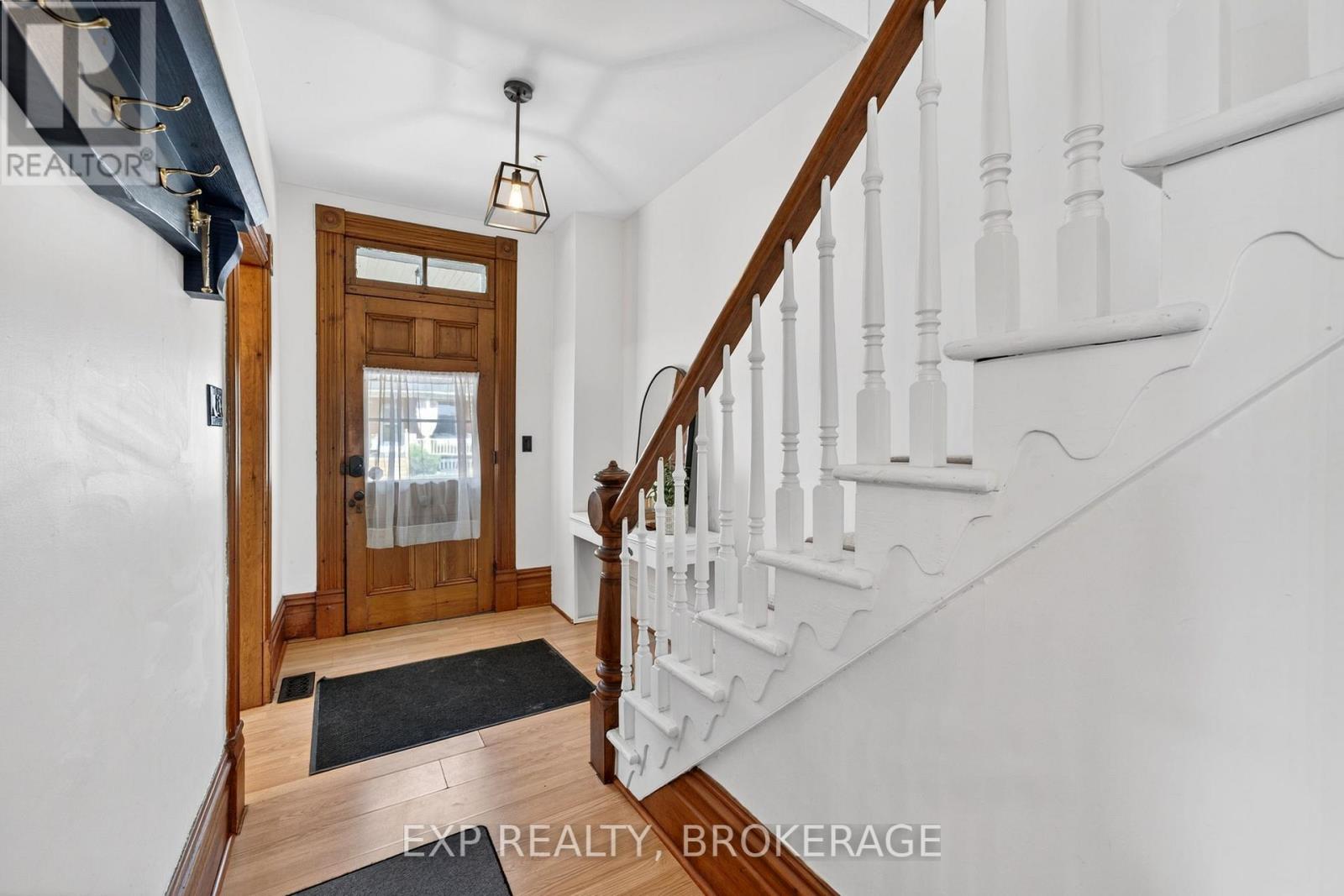 52 Daniel Street, Brockville, Ontario  K6V 4Z5 - Photo 7 - X13109664