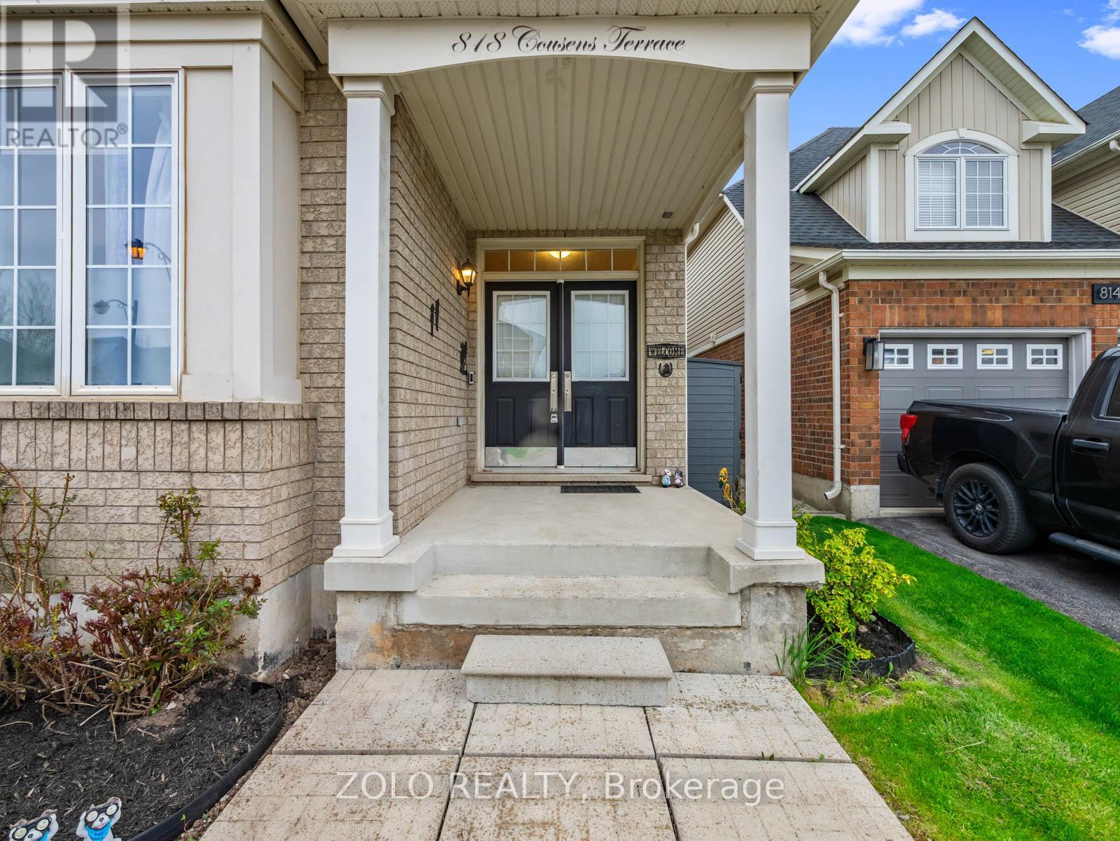 818 Cousens Terrace, Milton, Ontario  L9T 0G1 - Photo 3 - W13109592