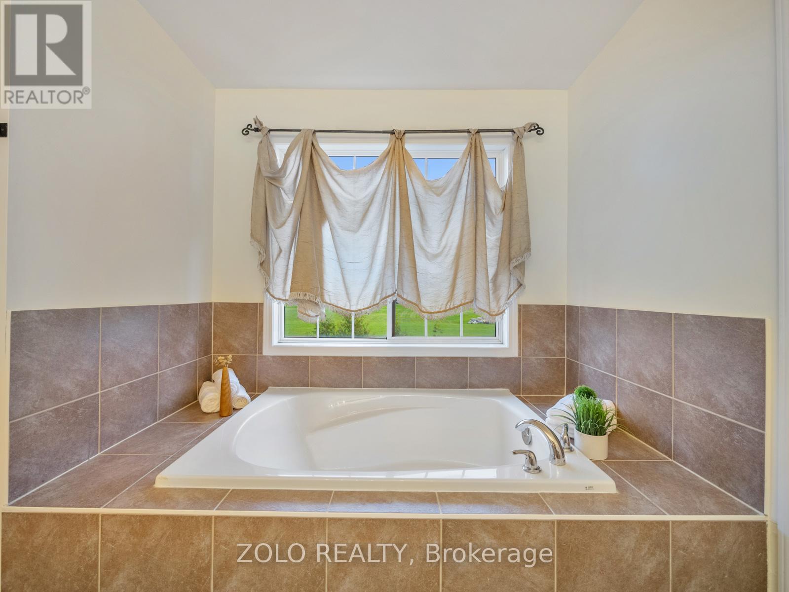 818 Cousens Terrace, Milton, Ontario  L9T 0G1 - Photo 30 - W13109592
