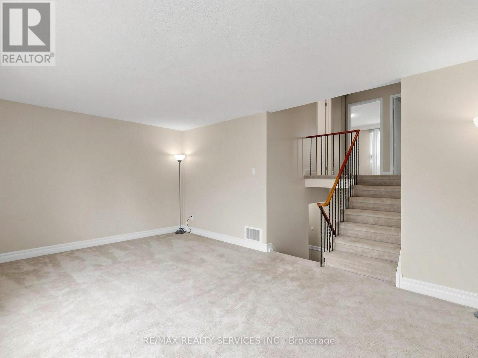 2 Bryant Court, Brampton, Ontario  L6X 2T1 - Photo 22 - W13109600