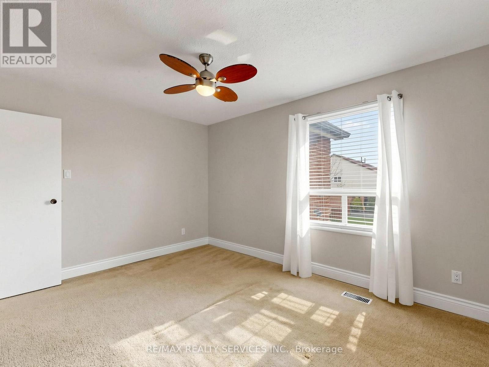 2 Bryant Court, Brampton, Ontario  L6X 2T1 - Photo 35 - W13109600