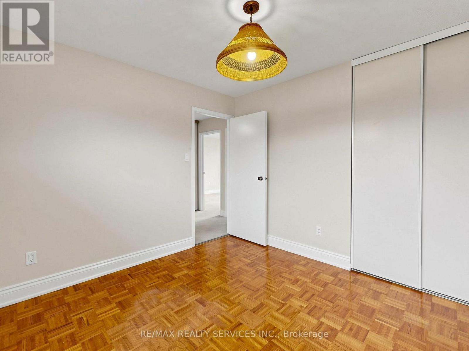 2 Bryant Court, Brampton, Ontario  L6X 2T1 - Photo 40 - W13109600