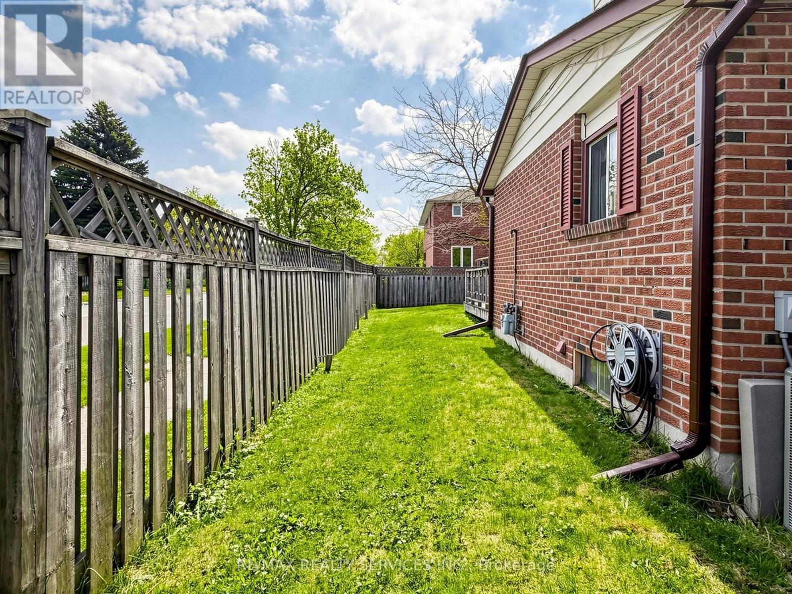 2 Bryant Court, Brampton, Ontario  L6X 2T1 - Photo 46 - W13109600