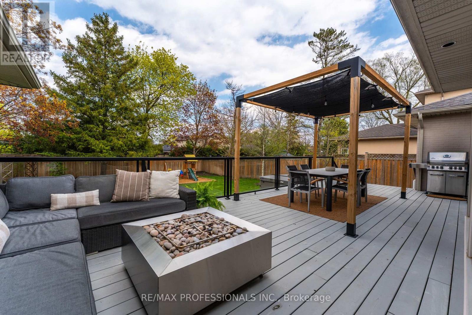 1326 Stanbury Road, Oakville, Ontario  L6L 2J4 - Photo 44 - W13109662
