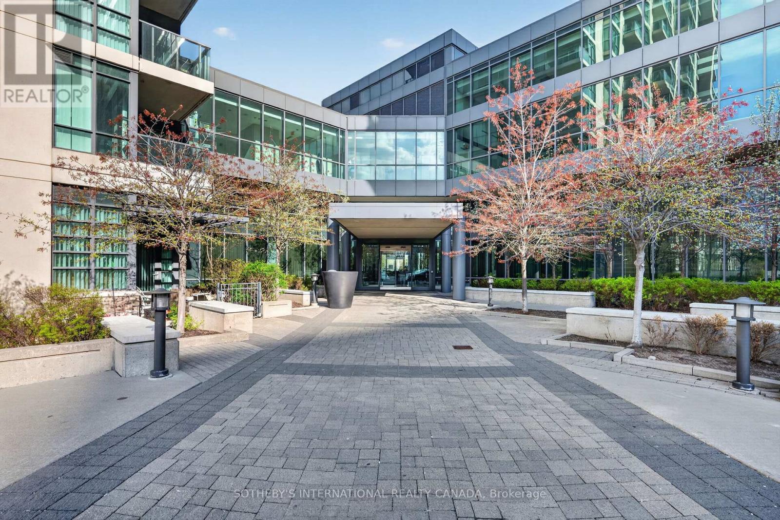 2310 - 215 SHERWAY GARDENS ROAD, Toronto, Ontario