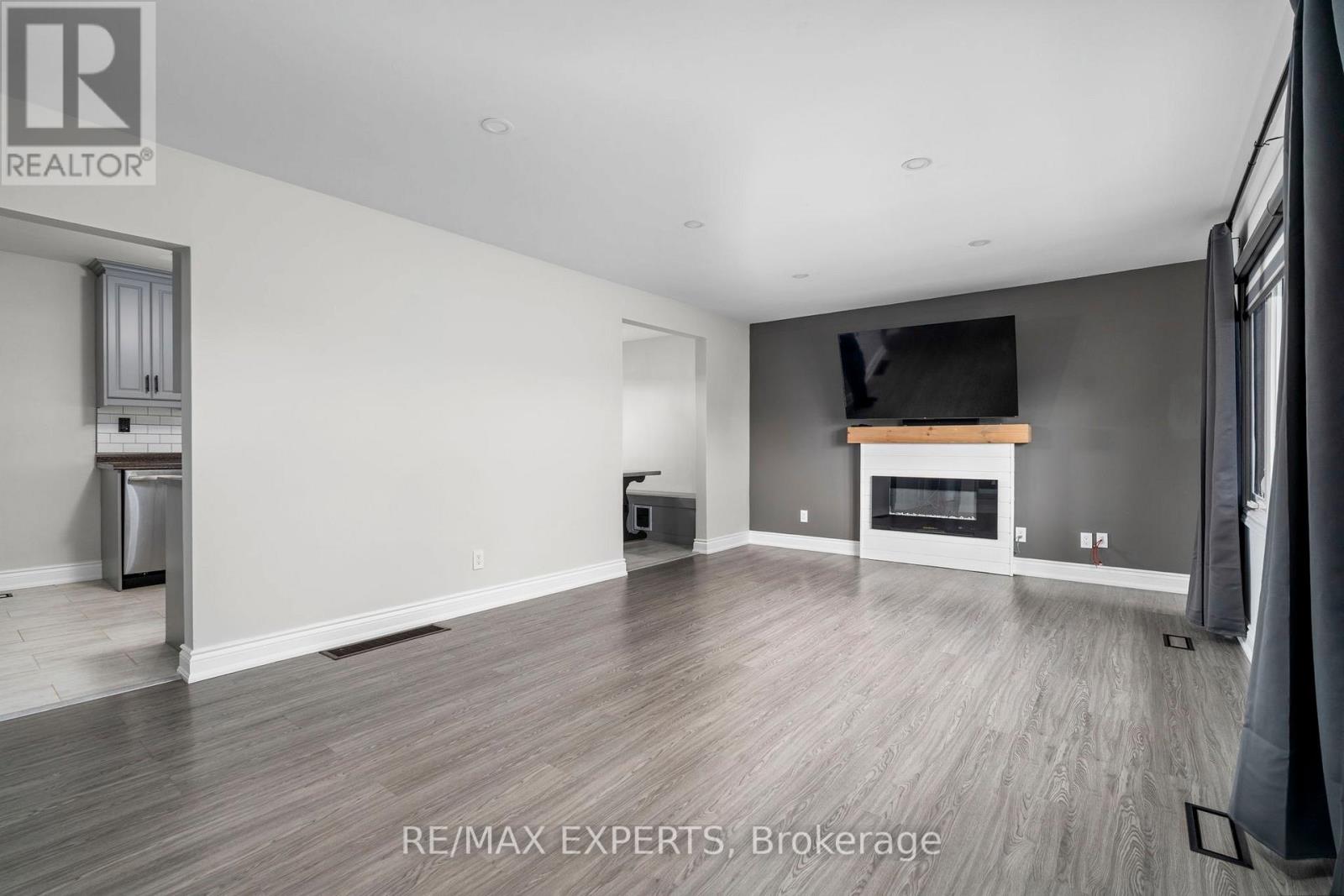 52 Maple Avenue, Halton Hills, Ontario  L7G 1X7 - Photo 10 - W13109684