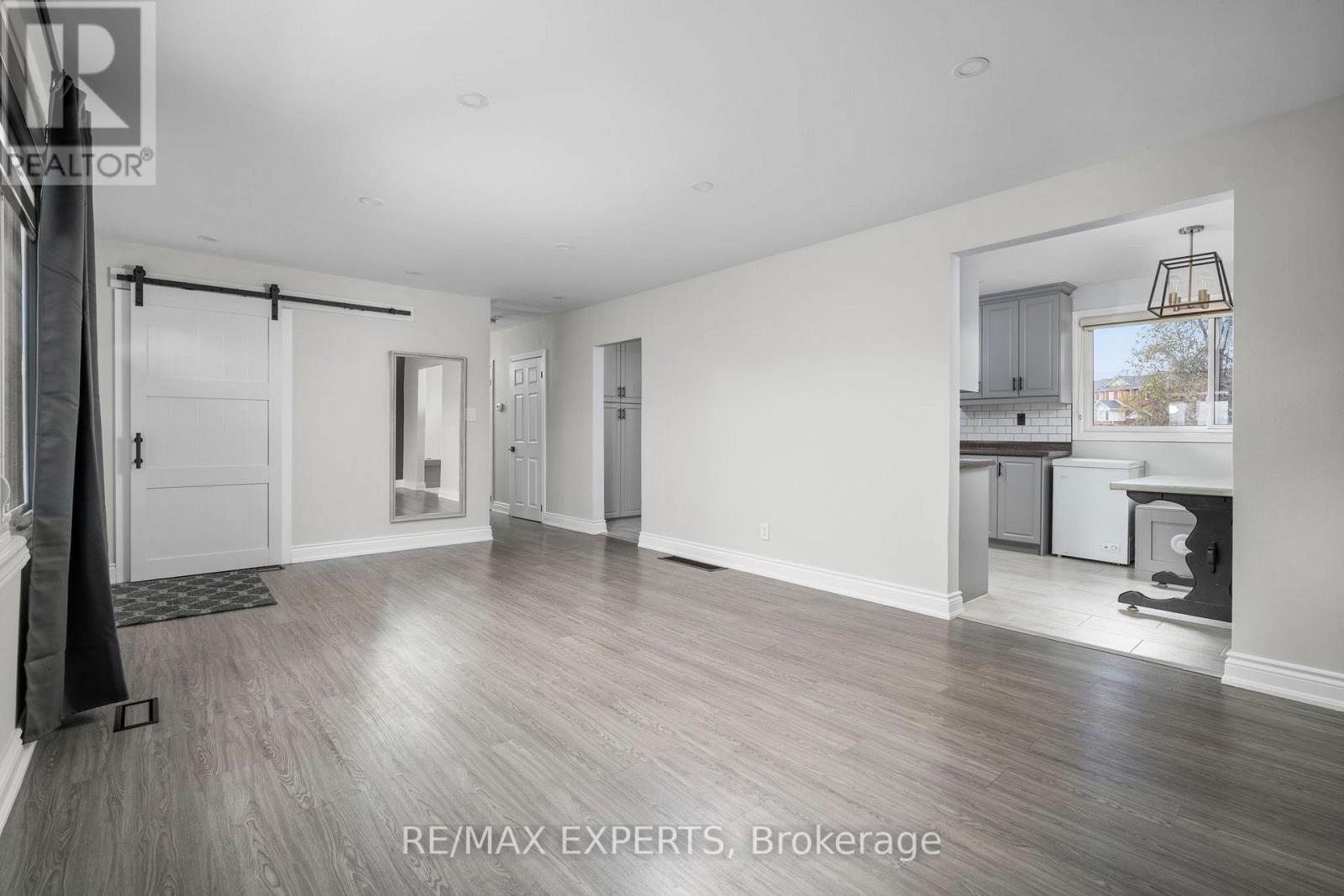 52 Maple Avenue, Halton Hills, Ontario  L7G 1X7 - Photo 14 - W13109684