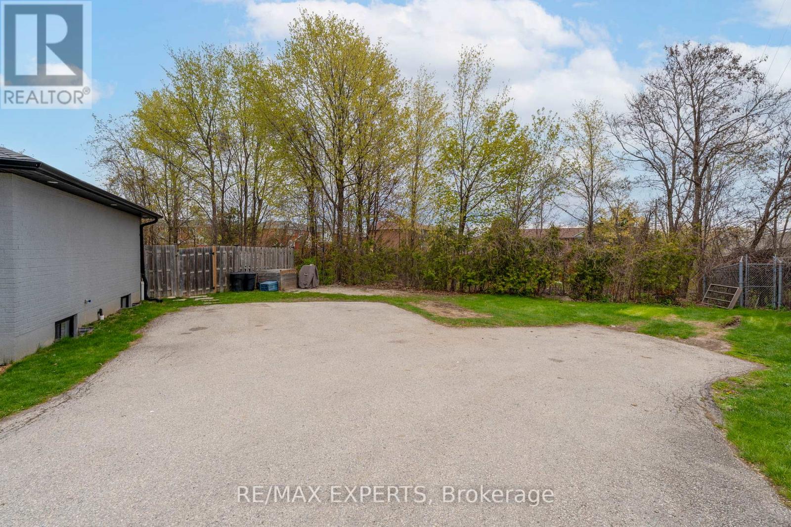52 Maple Avenue, Halton Hills, Ontario  L7G 1X7 - Photo 43 - W13109684