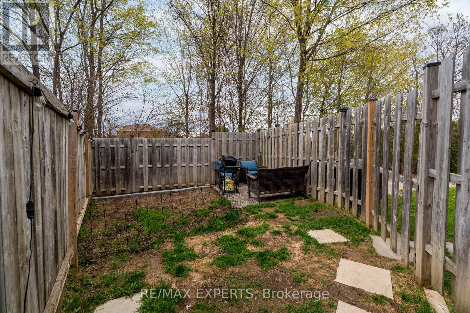 52 Maple Avenue, Halton Hills, Ontario  L7G 1X7 - Photo 45 - W13109684