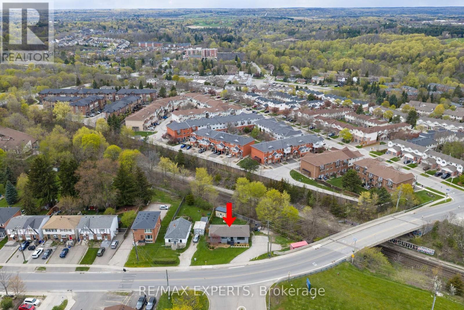 52 Maple Avenue, Halton Hills, Ontario  L7G 1X7 - Photo 6 - W13109684
