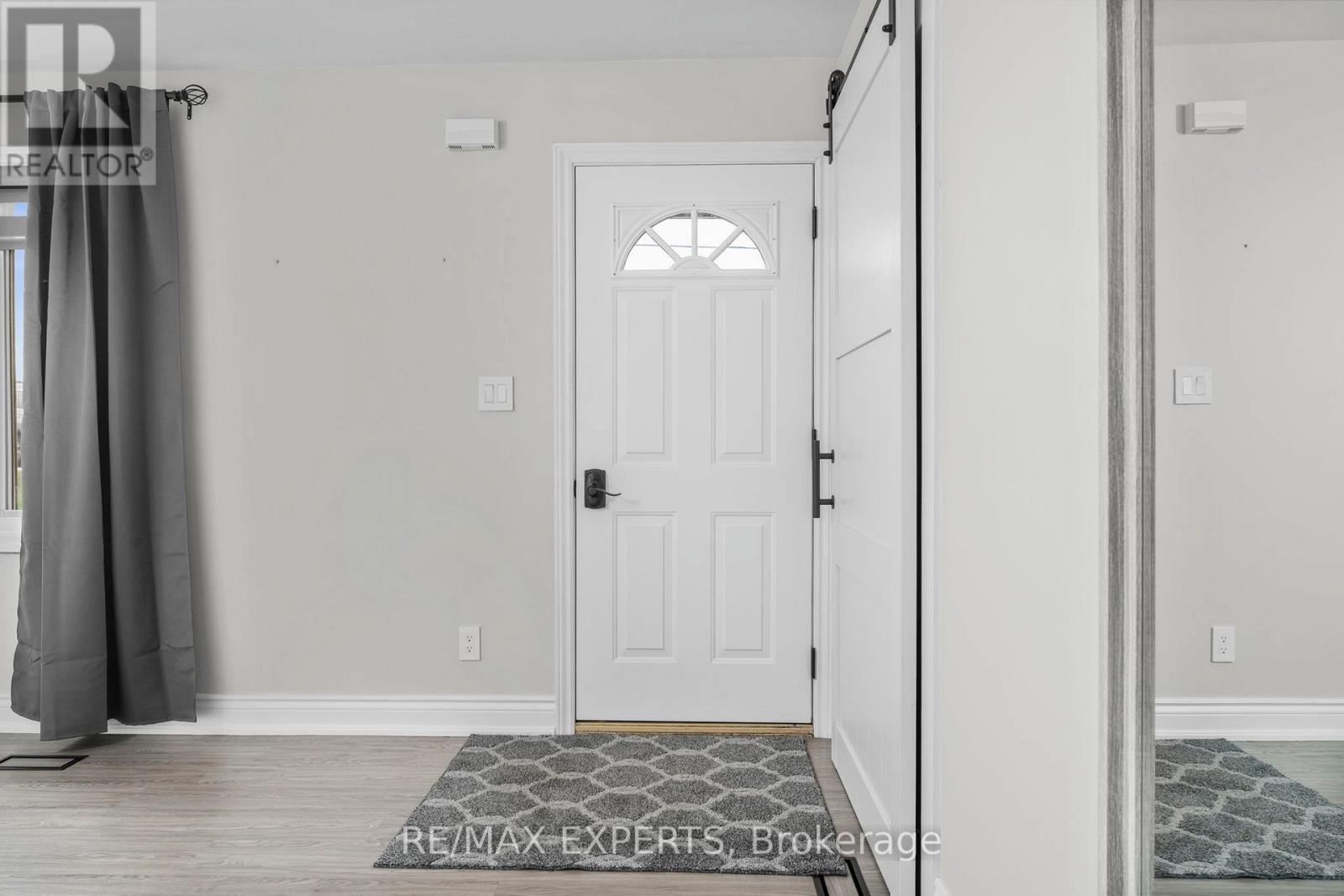 52 Maple Avenue, Halton Hills, Ontario  L7G 1X7 - Photo 9 - W13109684