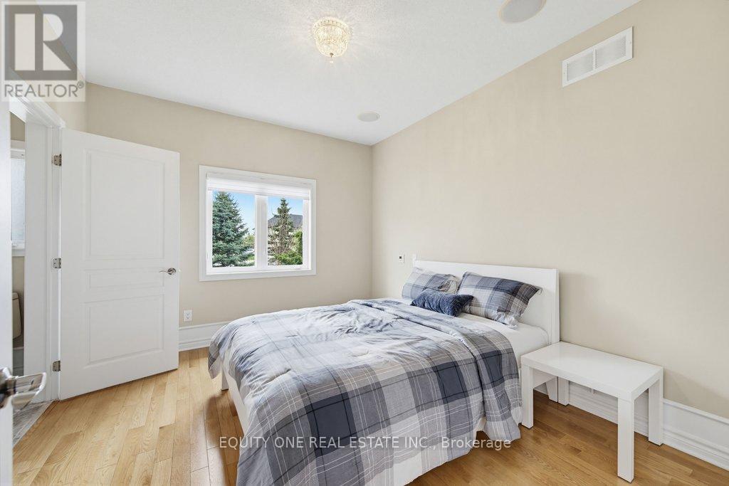 201 Trailgate Street, Ottawa, Ontario  K1V 0Z9 - Photo 8 - X13109678