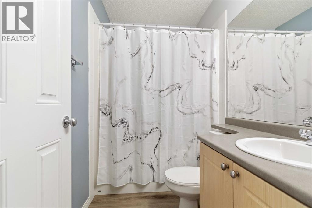 124 Grizzly Bay, Fort Mcmurray, Alberta  T9K 2T4 - Photo 30 - A2308652