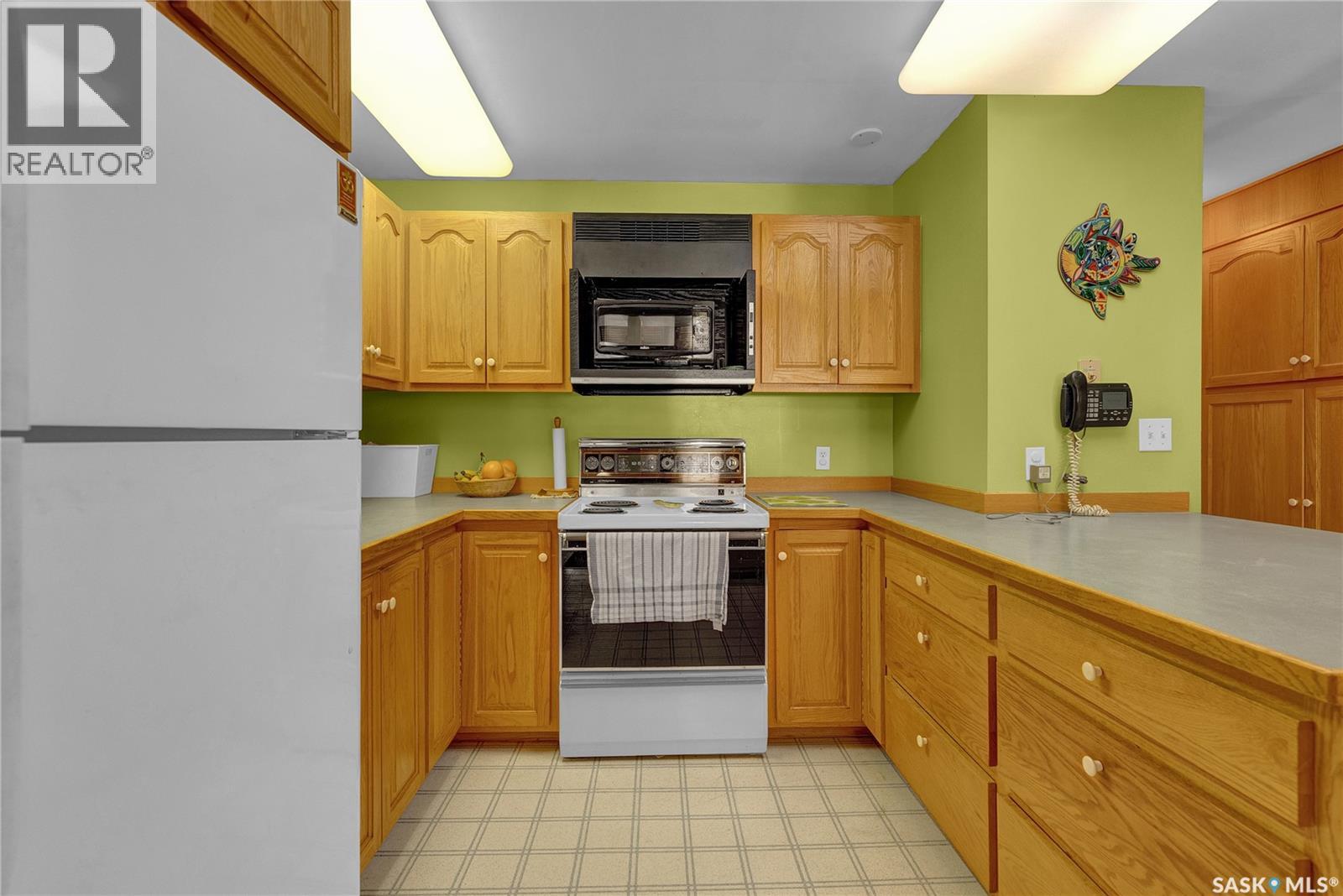 3047 Whitmore Avenue, Regina, Saskatchewan  S4S 1B7 - Photo 11 - SK035530