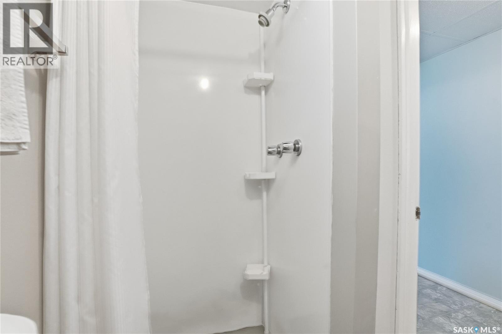1663 Alexandra Avenue, Saskatoon, Saskatchewan  S7K 3C4 - Photo 36 - SK035469