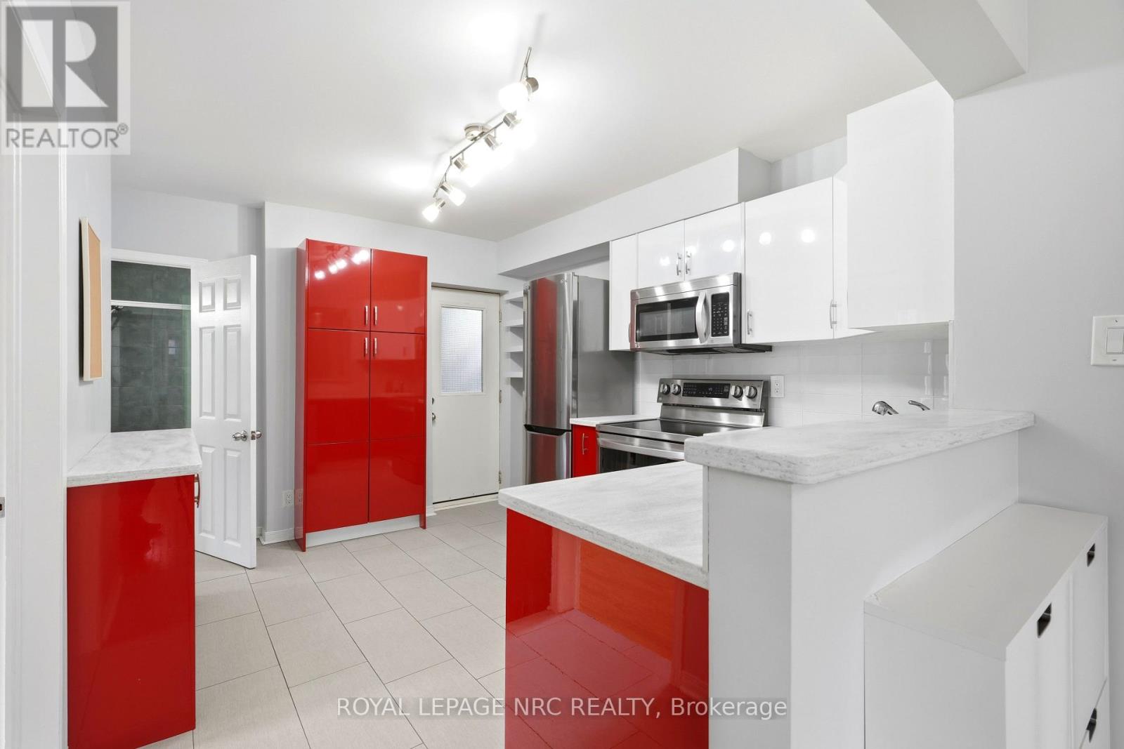 11 - 356 Hunter Street E, Hamilton, Ontario  L8N 1N8 - Photo 7 - X13109666