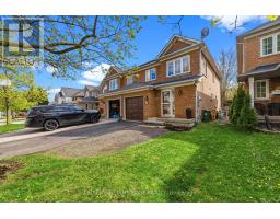 39 HARNESWORTH CRESCENT, Hamilton, Ontario