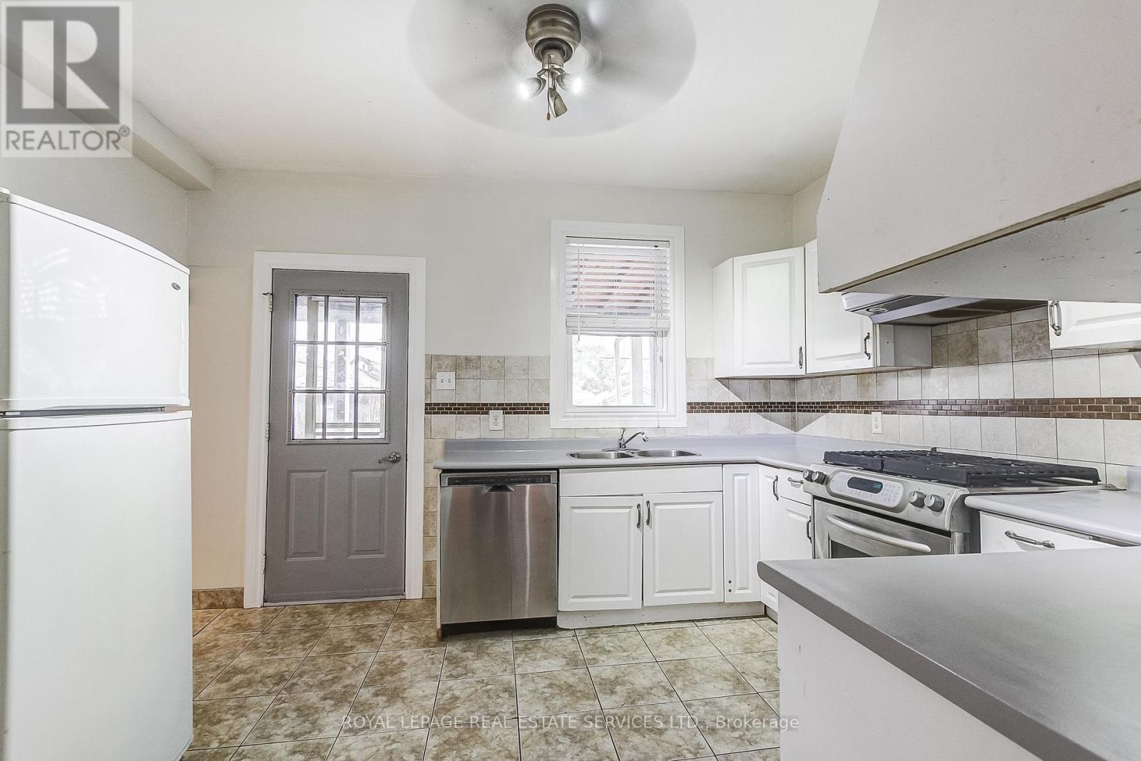 43 Rosemont Avenue, Hamilton, Ontario  L8L 2M4 - Photo 9 - X13109728