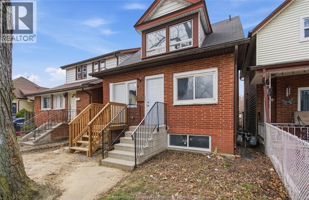 MLS# 26010646: 435 CARON AVENUE Unit# MAIN LEVEL, Windsor, Canada
