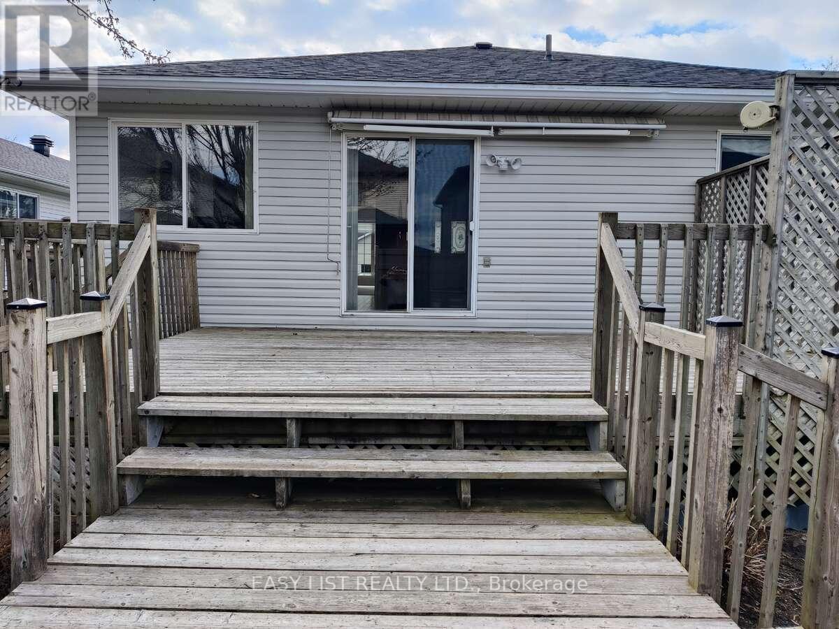 16 Fairview Crescent, Arnprior, Ontario  K7S 3V7 - Photo 37 - X12930862