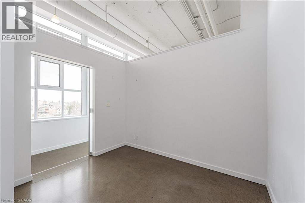 404 W King Street Unit# 402, Kitchener, Ontario  N2G 2L5 - Photo 11 - 40827969
