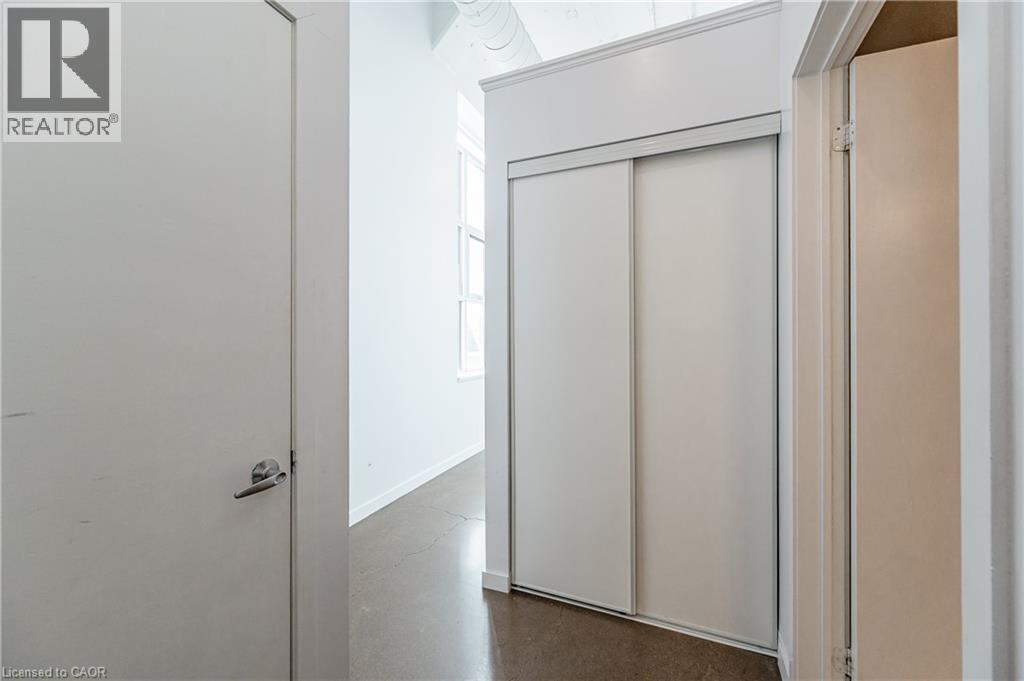 404 W King Street Unit# 402, Kitchener, Ontario  N2G 2L5 - Photo 5 - 40827969