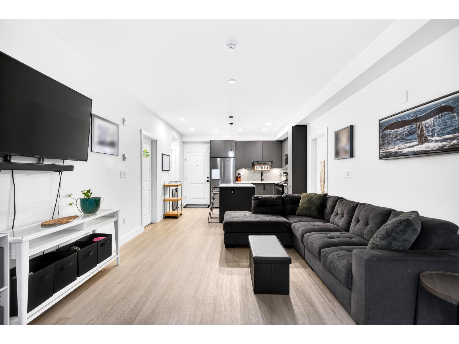 104 3480 146a Street, Surrey, British Columbia  V4P 0H6 - Photo 4 - R3101012