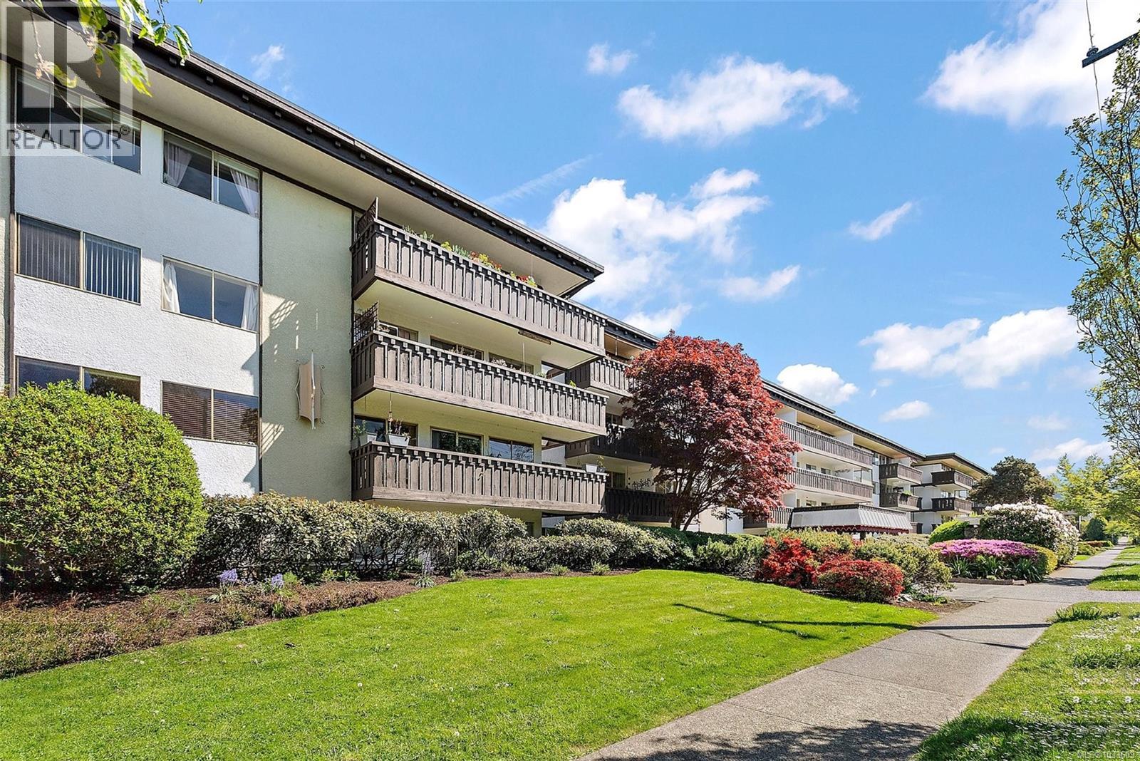309 964 Heywood Ave, Victoria, British Columbia  V8V 2Y5 - Photo 28 - 1033609