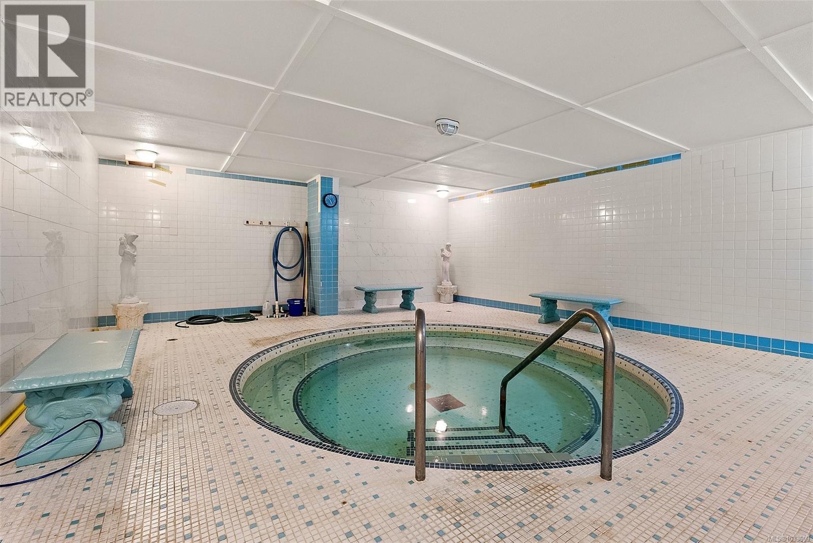 309 964 Heywood Ave, Victoria, British Columbia  V8V 2Y5 - Photo 20 - 1033609