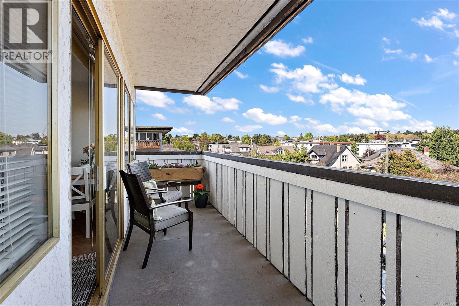 309 964 Heywood Ave, Victoria, British Columbia  V8V 2Y5 - Photo 16 - 1033609