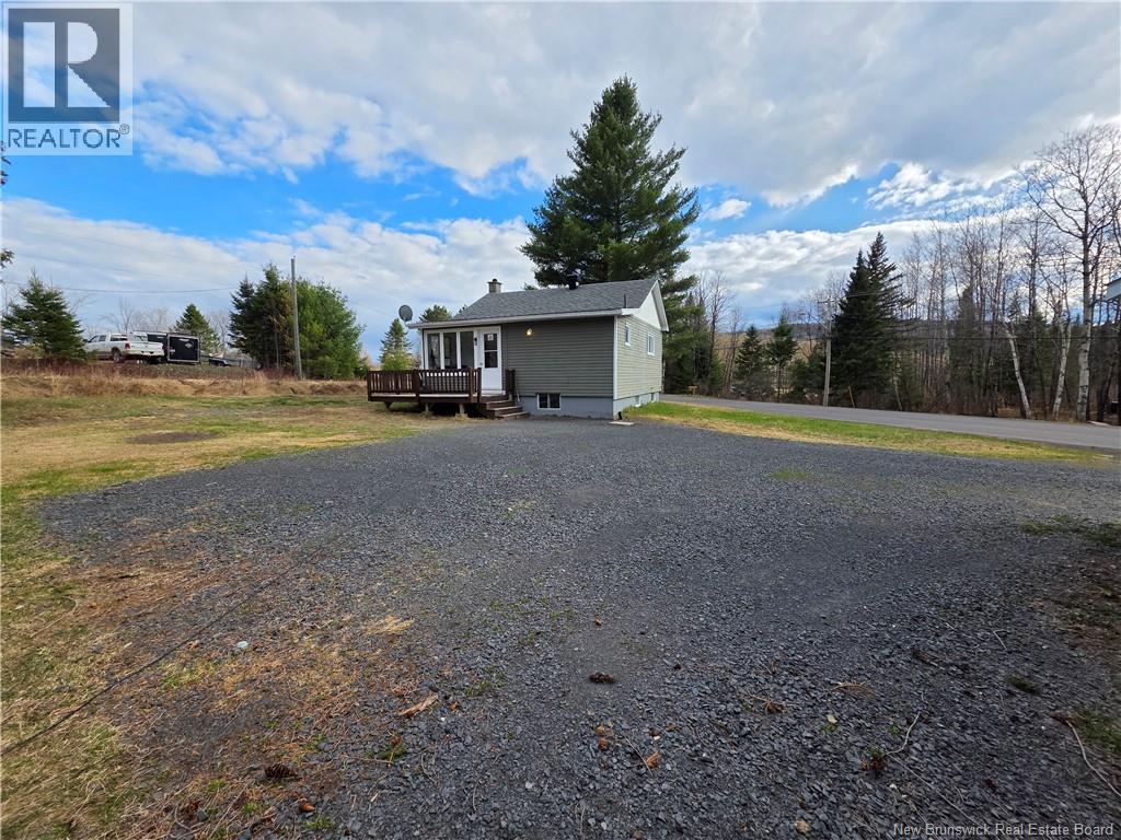35 Titus Road, Edmundston, New Brunswick  E3V 5B4 - Photo 30 - NB137212