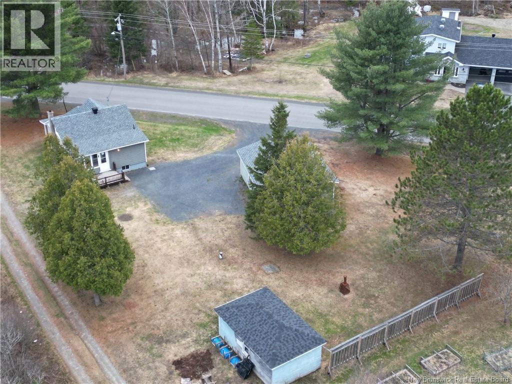 35 Titus Road, Edmundston, New Brunswick  E3V 5B4 - Photo 33 - NB137212