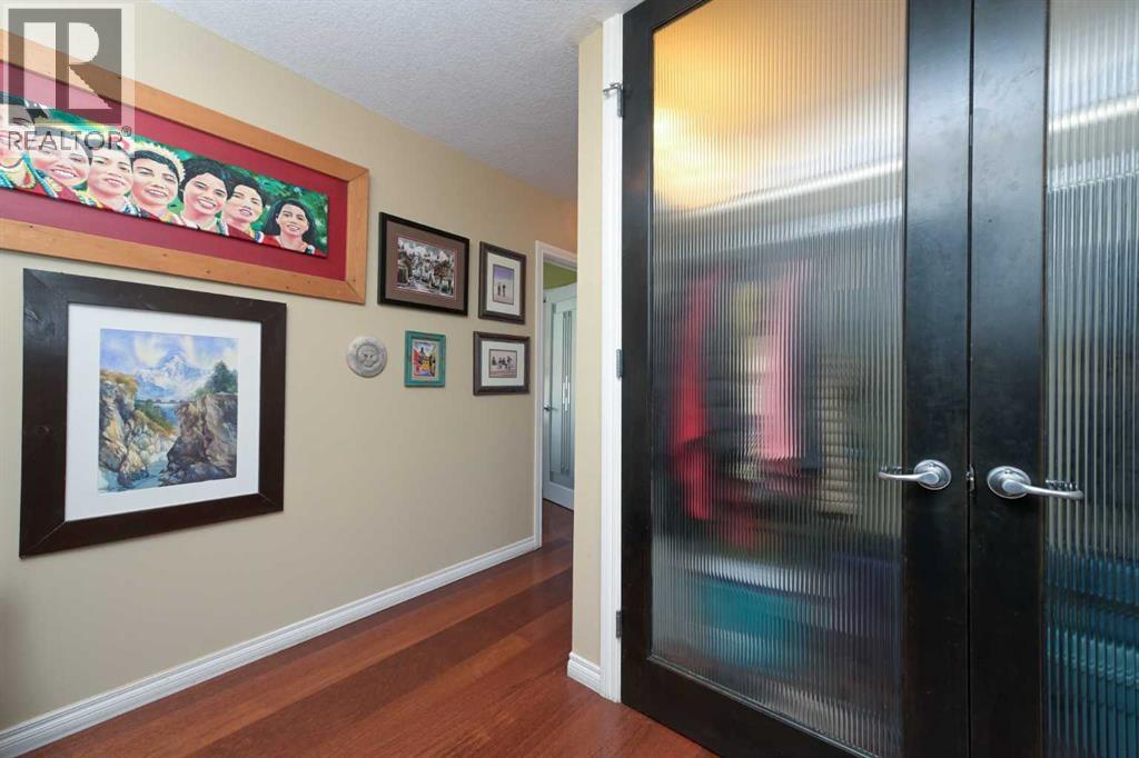 303, 524 Cedar Crescent SW, Calgary, Alberta  T3C 2Y8 - Photo 17 - A2306576