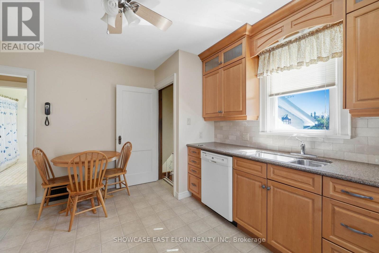 31 Park Street, Aylmer, Ontario  N5H 2P2 - Photo 8 - X13109812