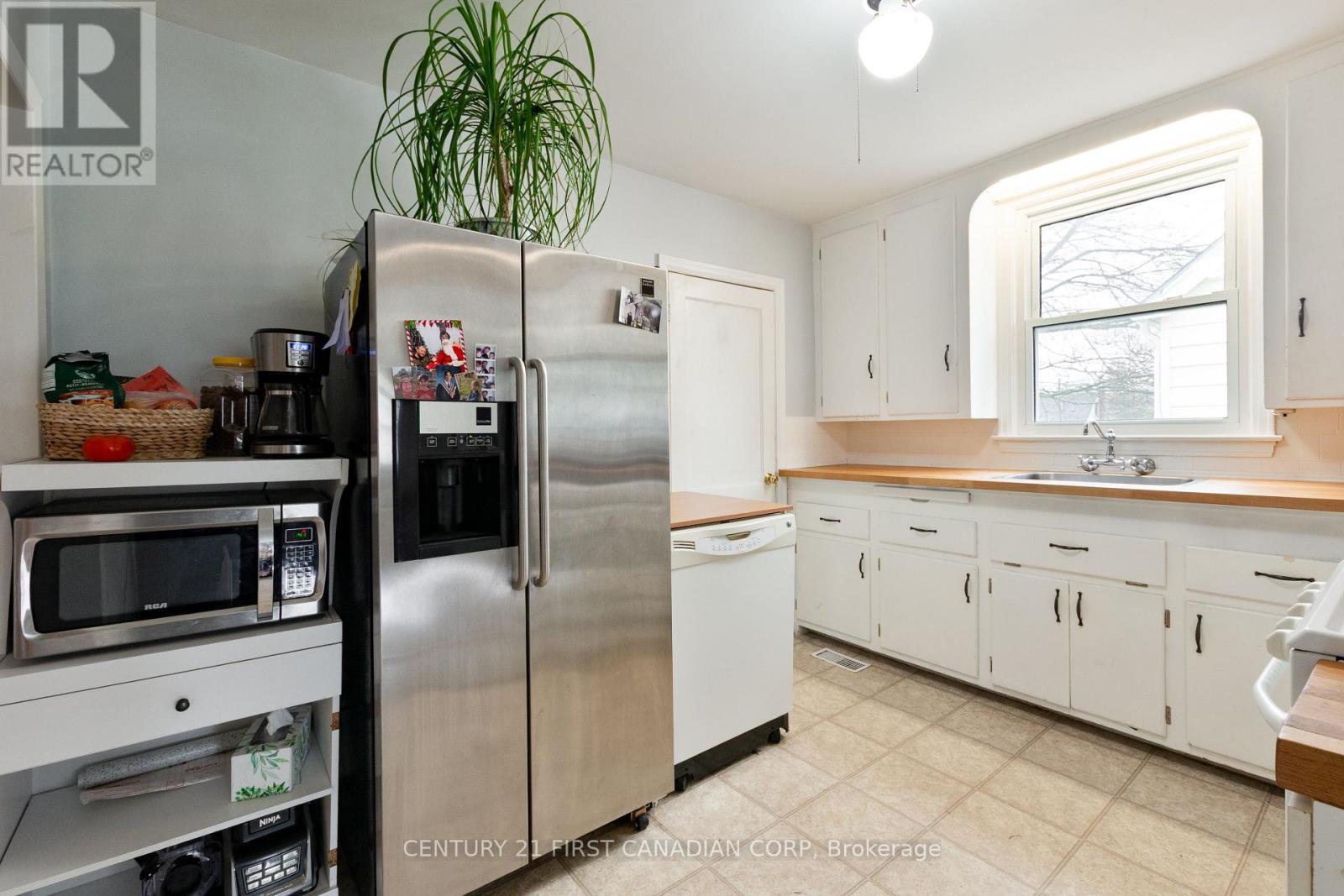 65 First Avenue, St. Thomas, Ontario  N5R 4N3 - Photo 12 - X13109930