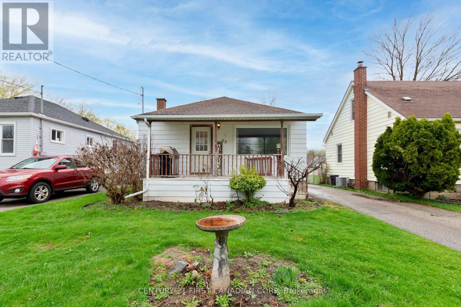 65 First Avenue, St. Thomas, Ontario  N5R 4N3 - Photo 2 - X13109930
