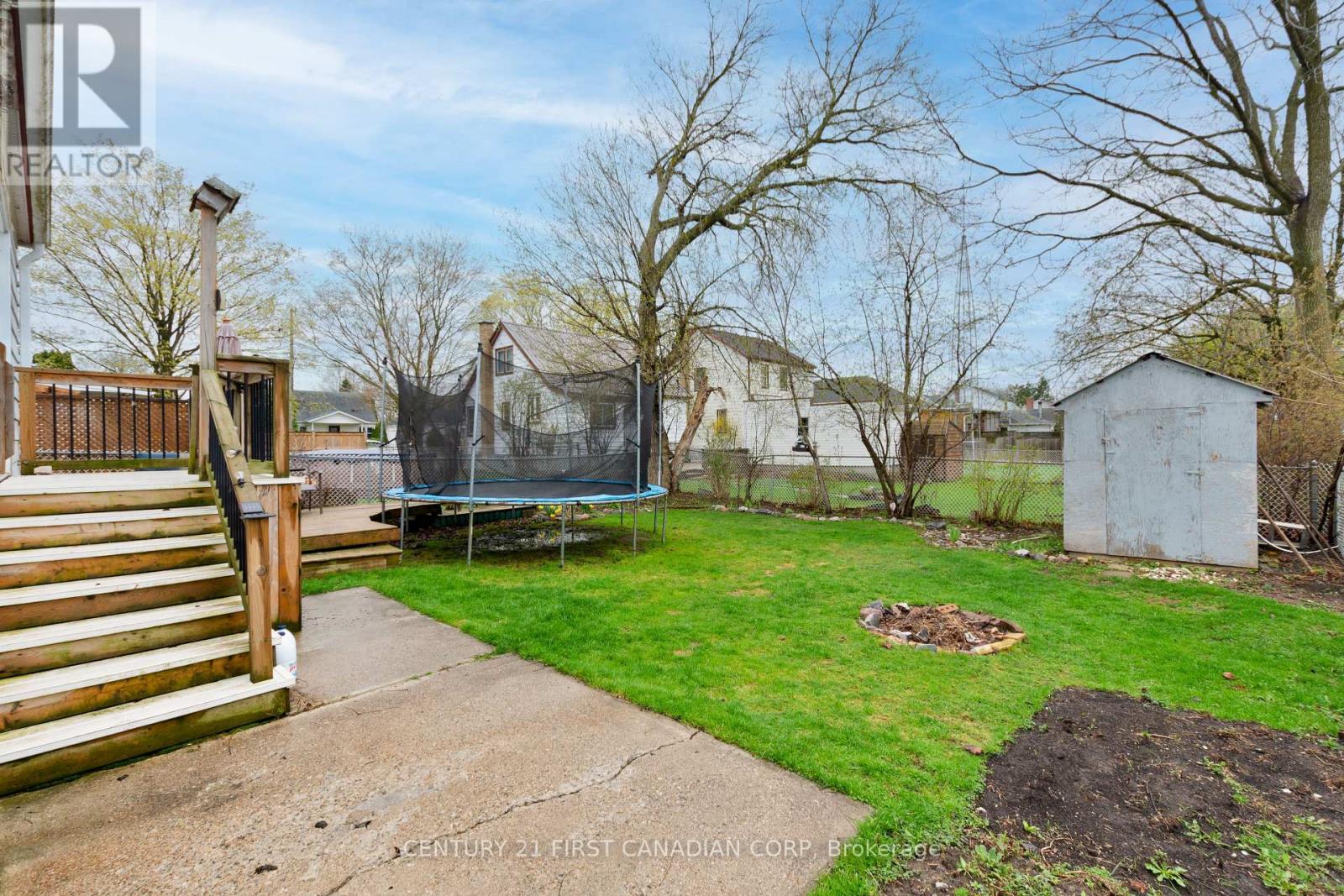 65 First Avenue, St. Thomas, Ontario  N5R 4N3 - Photo 30 - X13109930