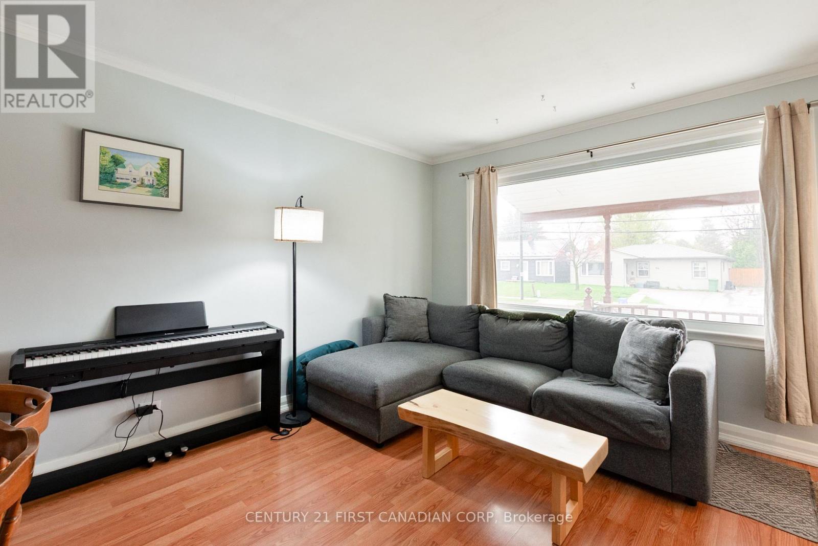 65 First Avenue, St. Thomas, Ontario  N5R 4N3 - Photo 7 - X13109930