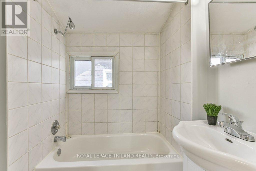 10 Linwood Street, London East, Ontario  N5Y 1W2 - Photo 34 - X13109966