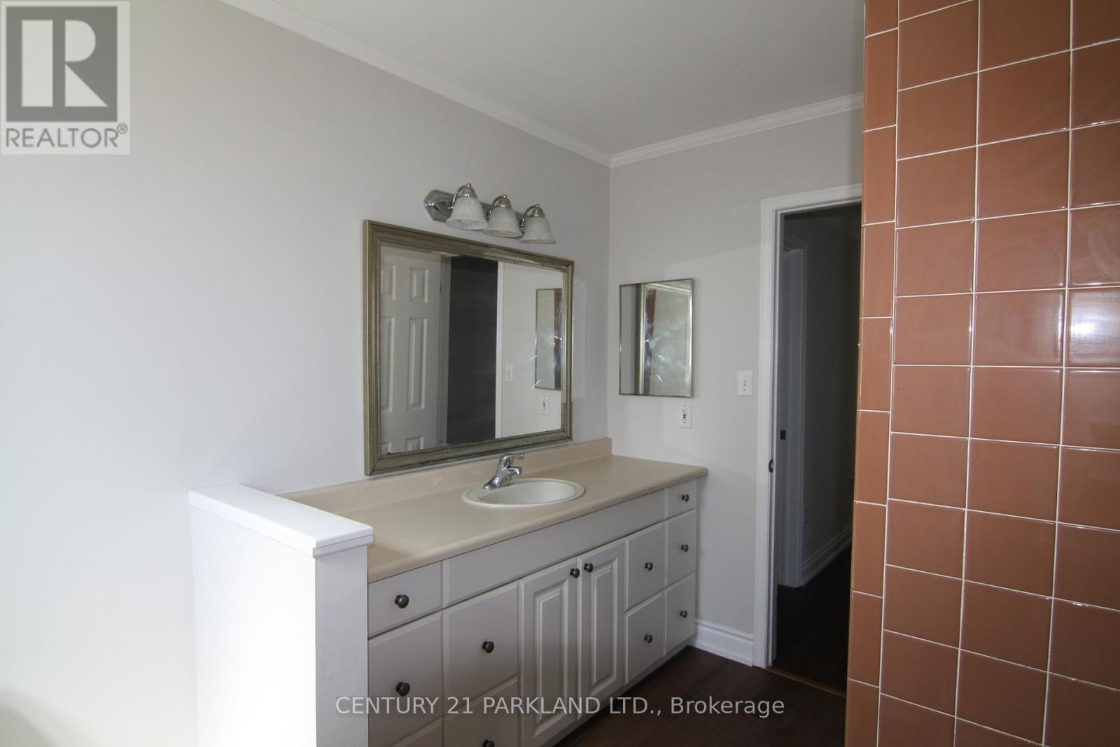 797 Lochness Crescent, Oshawa, Ontario  L1J 7R2 - Photo 20 - E13079714
