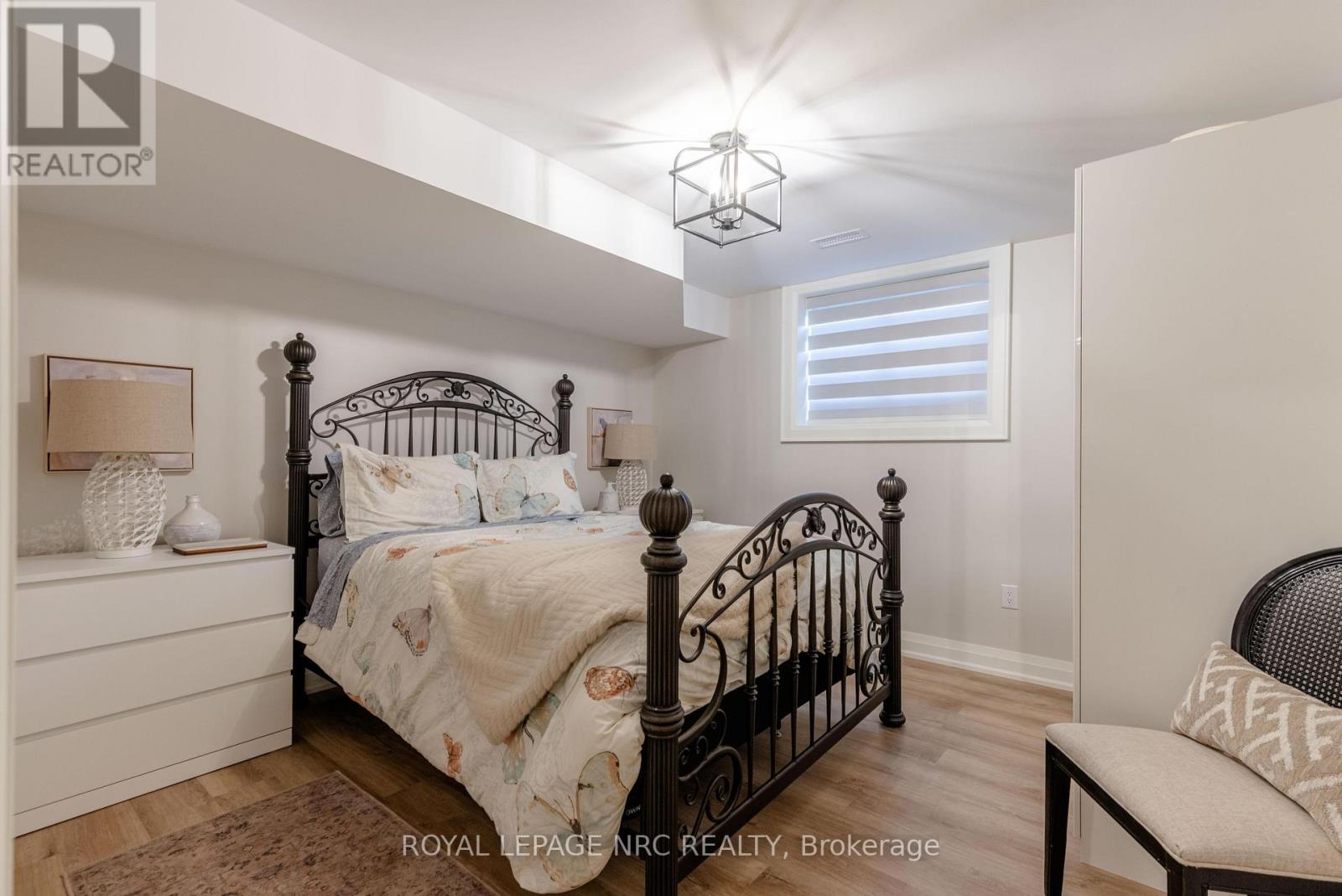 16 Swan Ave Avenue, Pelham, Ontario  L3B 5N5 - Photo 33 - X13110048