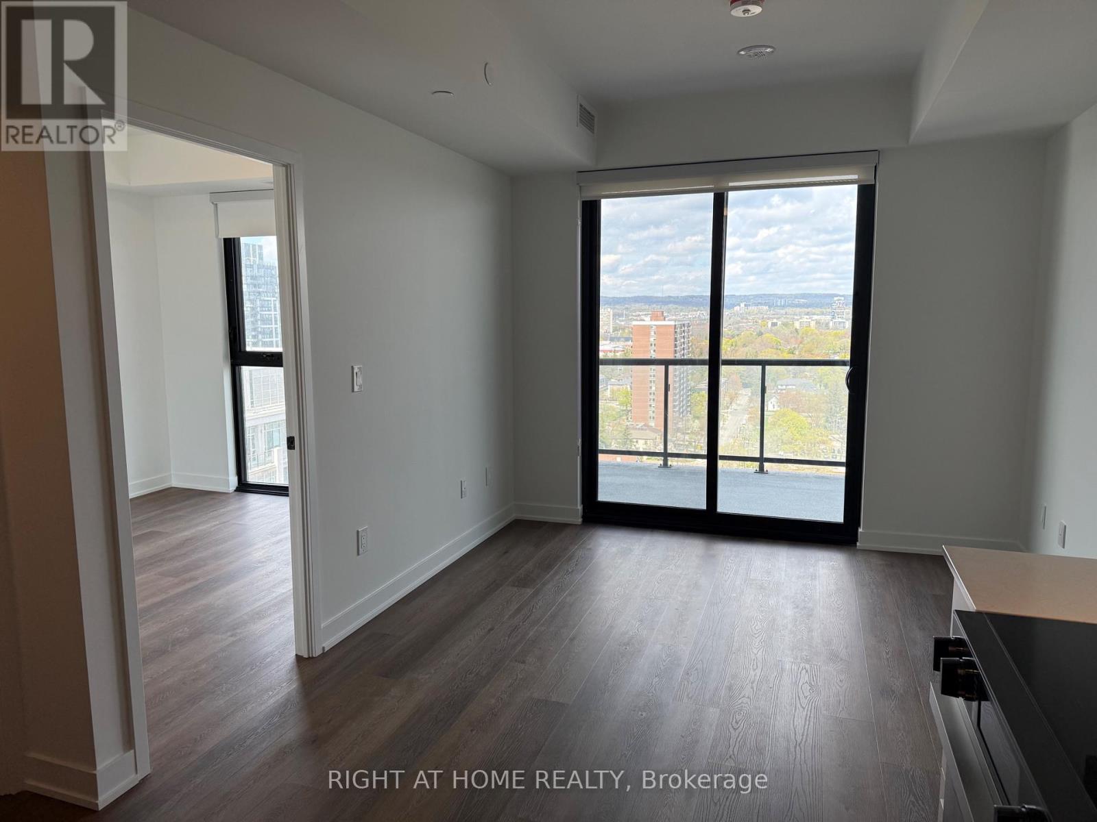 1710 - 2075 Lakeshore Road, Burlington, Ontario  L7R 0H3 - Photo 10 - W13093528