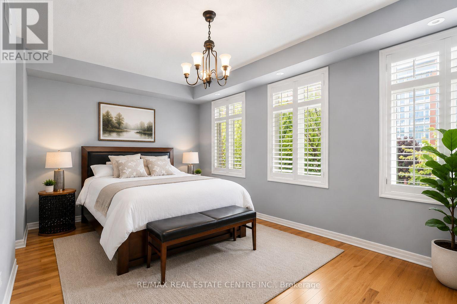 12 St. Lawrence Drive, Mississauga, Ontario  L5G 4V1 - Photo 18 - W13109276