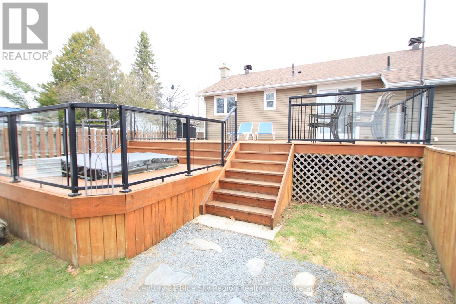 127 Bennett Street, North Bay, Ontario  P1B 8X5 - Photo 33 - X13109866