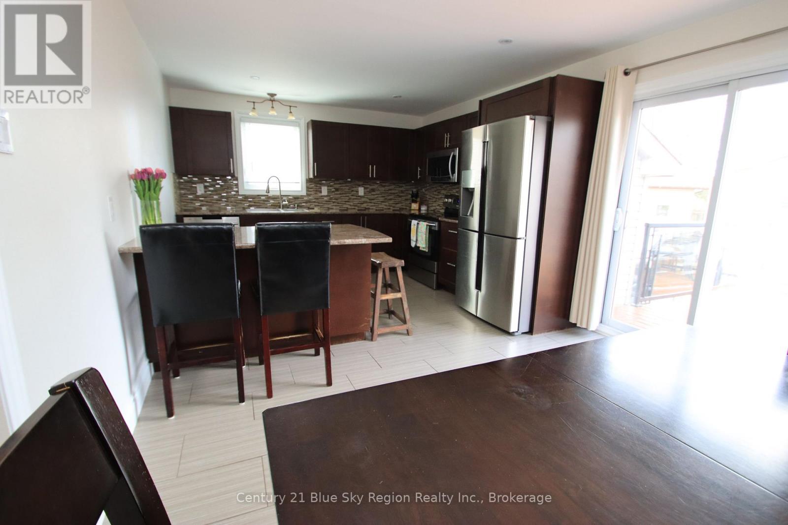 127 Bennett Street, North Bay, Ontario  P1B 8X5 - Photo 5 - X13109866