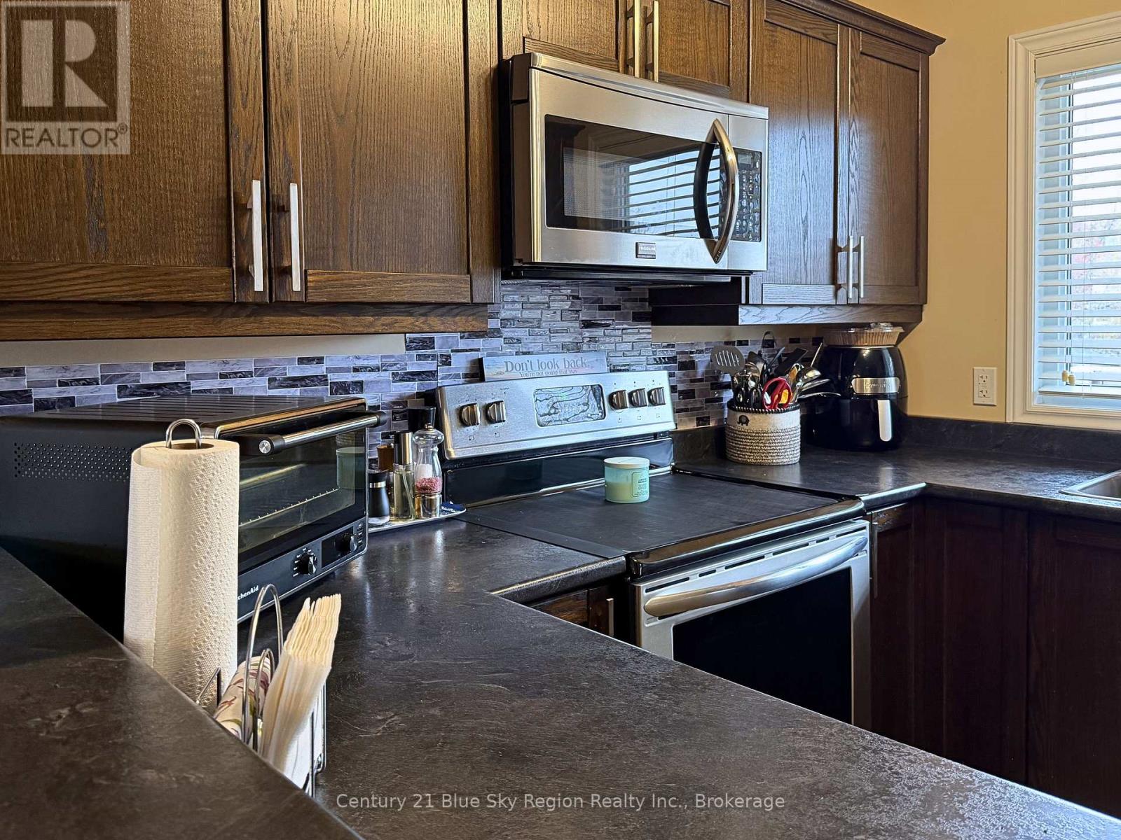 545 Ann Street, North Bay, Ontario  P1B 5L4 - Photo 3 - X13110062