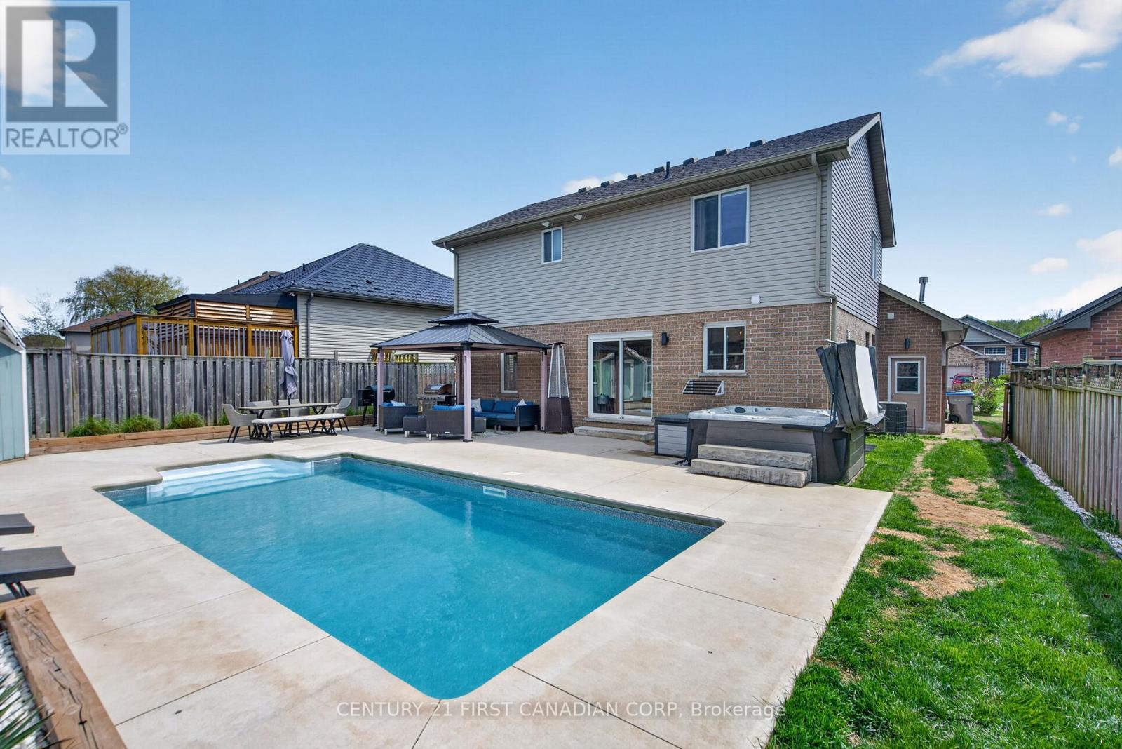 285 Thorne Drive, Strathroy-Caradoc, Ontario  N7G 4C9 - Photo 38 - X13109734